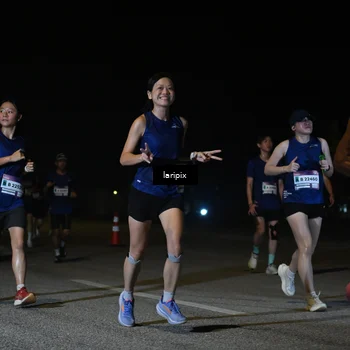 Runner Photo 7567303