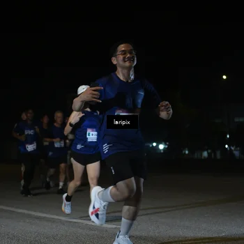 Runner Photo 7567306