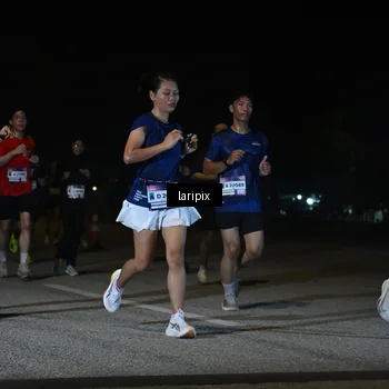 Runner Photo 7567374