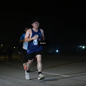 Runner Photo 7567441