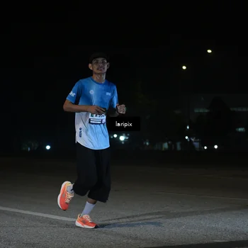 Runner Photo 7567450