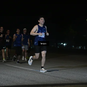 Runner Photo 7567454