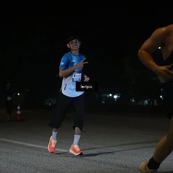 Runner Photo 7567457