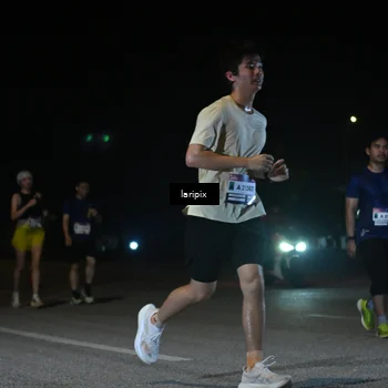 Runner Photo 7567476