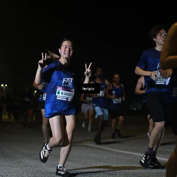 Runner Photo 7567498