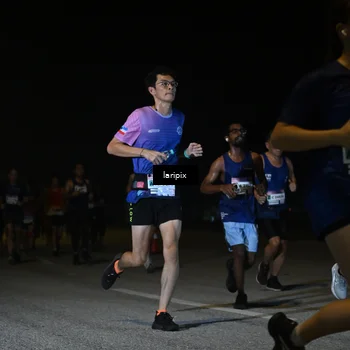 Runner Photo 7567504