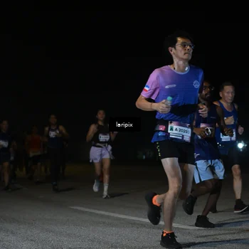 Runner Photo 7567508