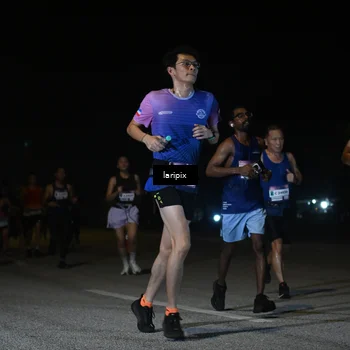 Runner Photo 7567510