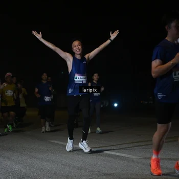 Runner Photo 7567693
