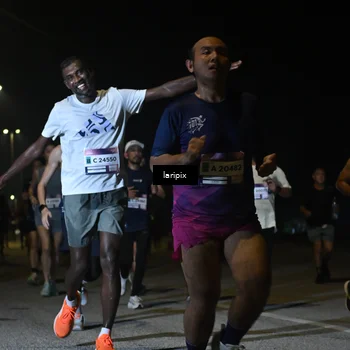 Runner Photo 7567752