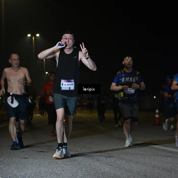 Runner Photo 7567789