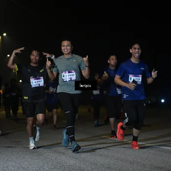 Runner Photo 7567798