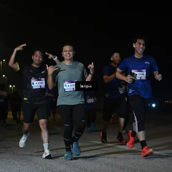 Runner Photo 7567800