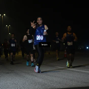 Runner Photo 7567836