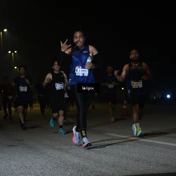 Runner Photo 7567841