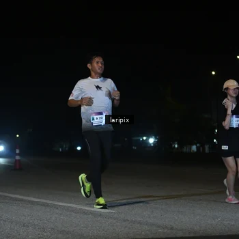 Runner Photo 7568180