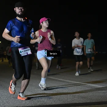 Runner Photo 7568248