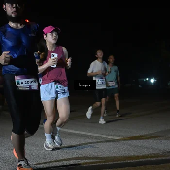 Runner Photo 7568254
