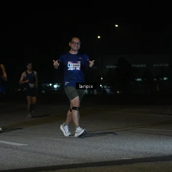 Runner Photo 7568393