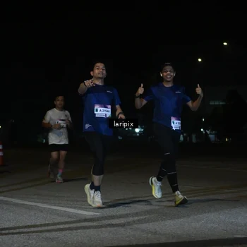 Runner Photo 7568401