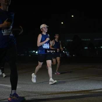 Runner Photo 7568404