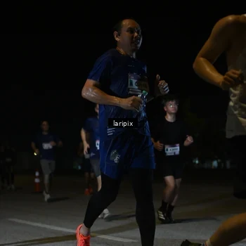 Runner Photo 7568414