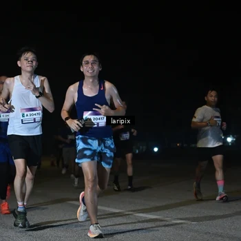 Runner Photo 7568416