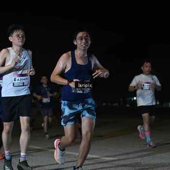 Runner Photo 7568417