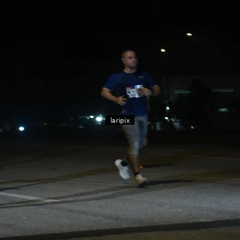 Runner Photo 7568424