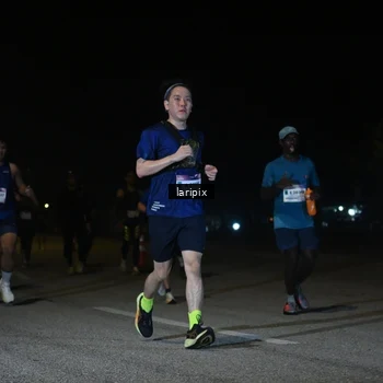 Runner Photo 7568425