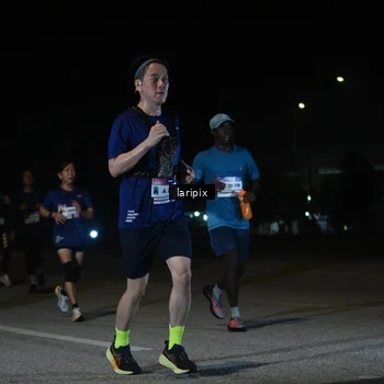 Runner Photo 7568428
