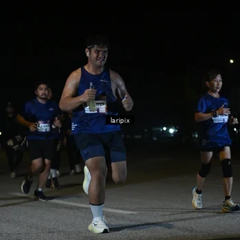 Runner Photo 7568437