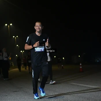 Runner Photo 7568449