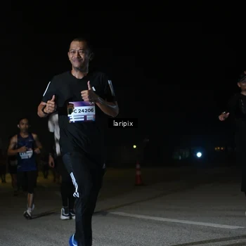 Runner Photo 7568454