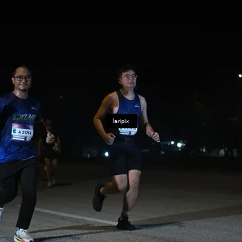 Runner Photo 7568473