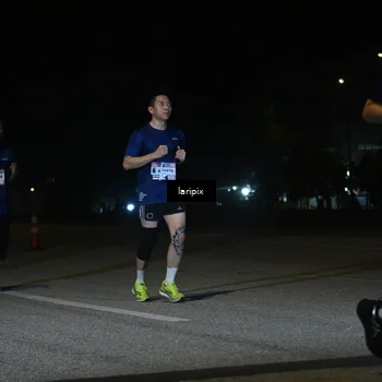 Runner Photo 7568530