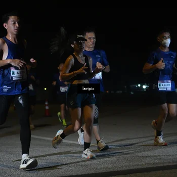 Runner Photo 7568533