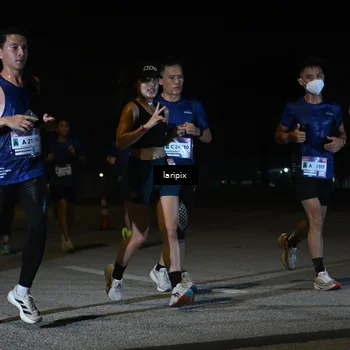 Runner Photo 7568535