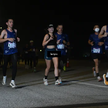 Runner Photo 7568541