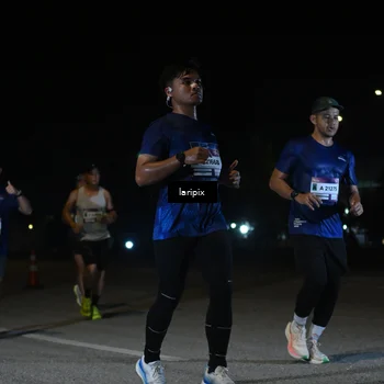 Runner Photo 7568552
