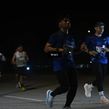 Runner Photo 7568553