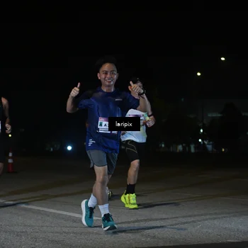 Runner Photo 7568556