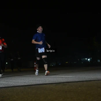 Runner Photo 7568577