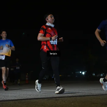 Runner Photo 7568585
