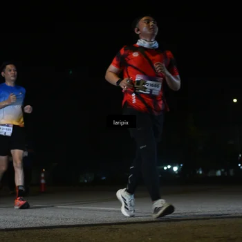Runner Photo 7568588