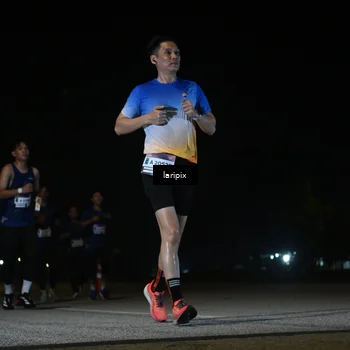 Runner Photo 7568590