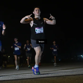 Runner Photo 7568612