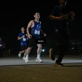 Runner Photo 7568630
