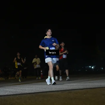 Runner Photo 7568635