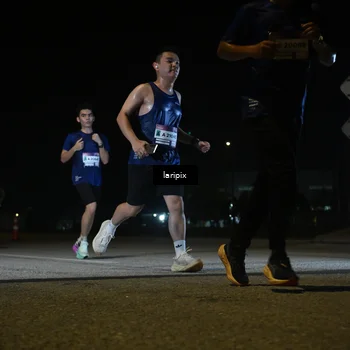 Runner Photo 7568640